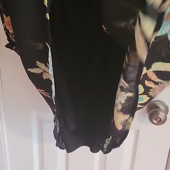 Bundle 5 items for $30 sale - Picture 4 of 4